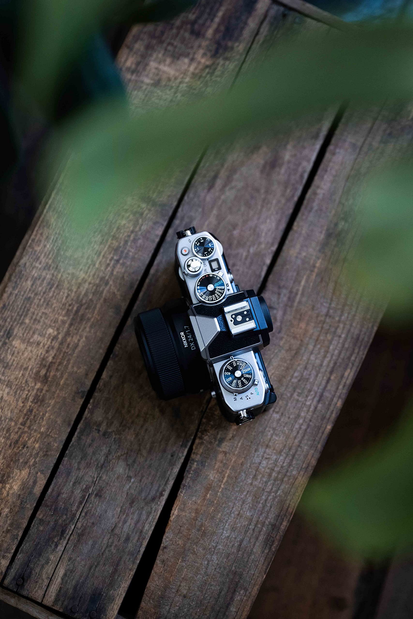 니콘 NIKKOR Z DX 24mm f/1.7 단렌즈 블랙 단품 이미지 6