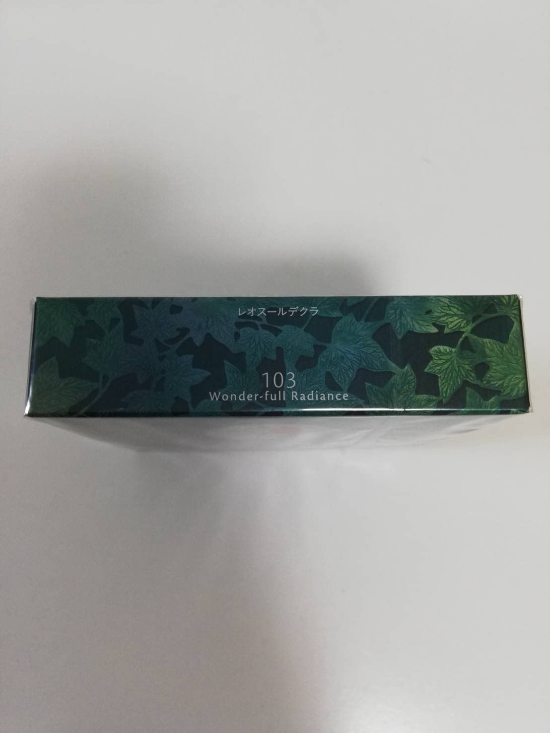 끌레드뽀보떼 레오수르 데클라 103 원더풀 래디언스 하이라이터 이미지 5