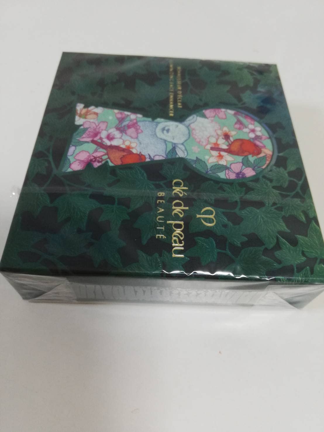 끌레드뽀보떼 레오수르 데클라 103 원더풀 래디언스 하이라이터 이미지 4