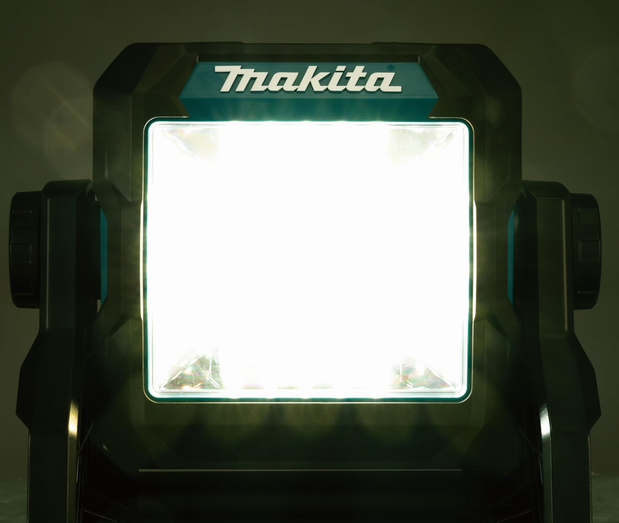 마키타 40Vmax 스탠드 라이트 ML003G 이미지 12