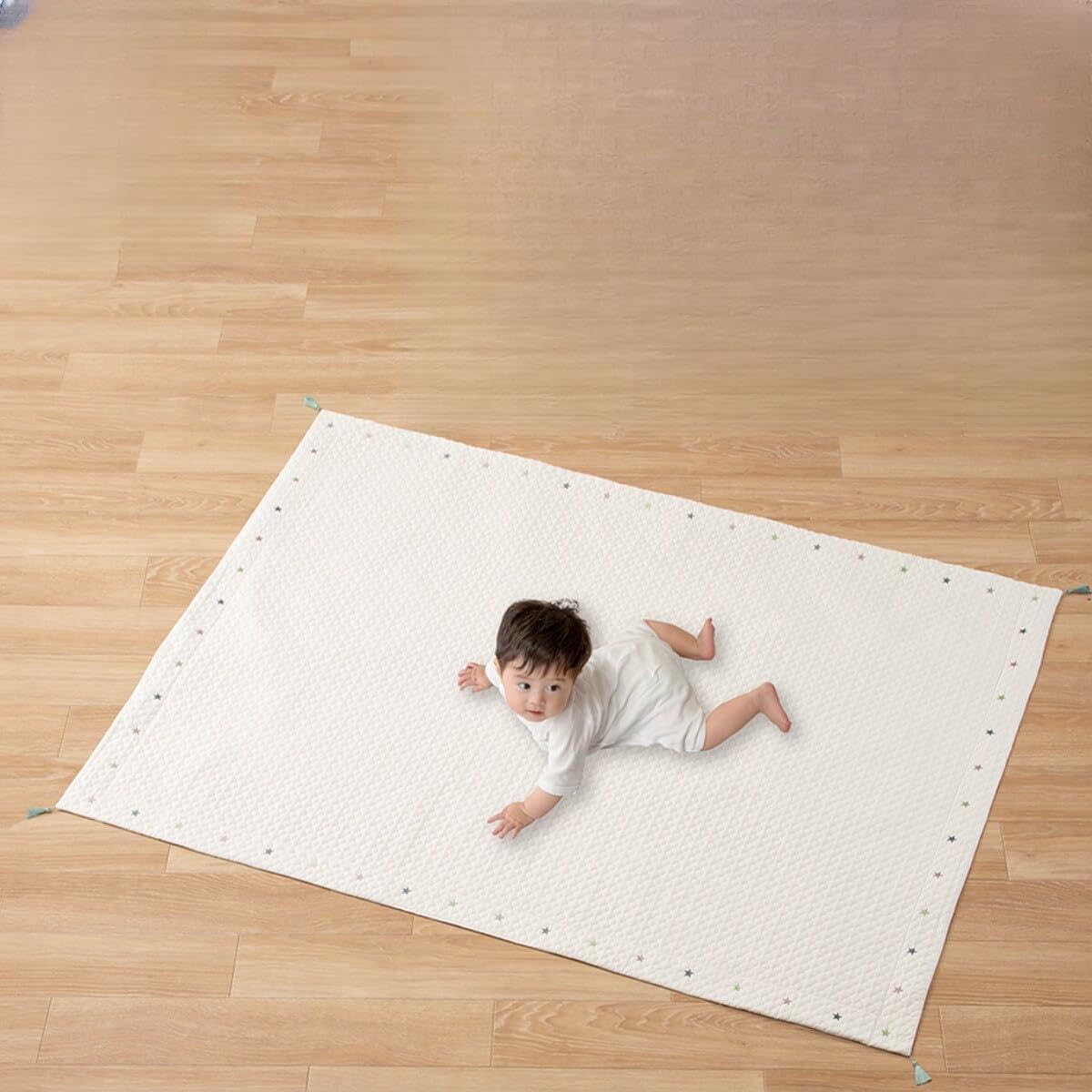 니토리 퀼팅 러그 IB001 130x180cm 자수패턴